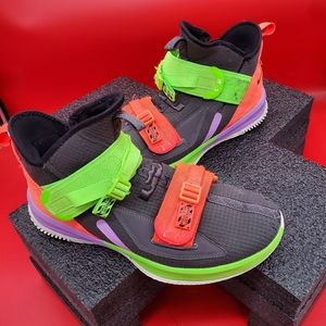 Mens Nike Lebron Xiii 